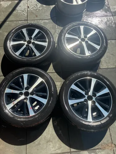 JOGO DE RODA TOYOTA YARIS 