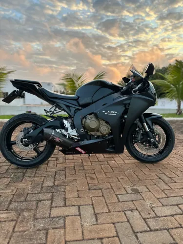 Cbr 1000