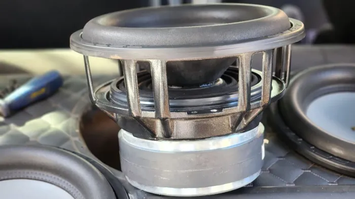 Alto falantes Zetta v10 900w Apenas venda!