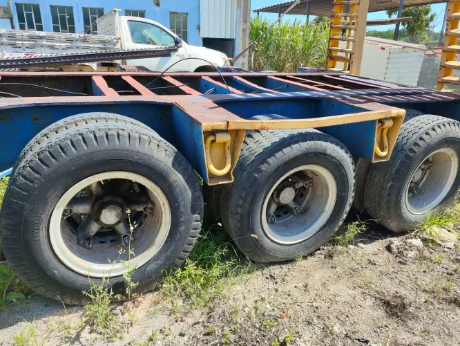 Carreta prancha 3 eixos