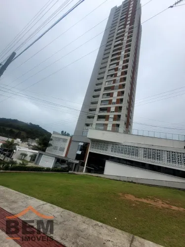 Apartamento para aluguel em Itajaí