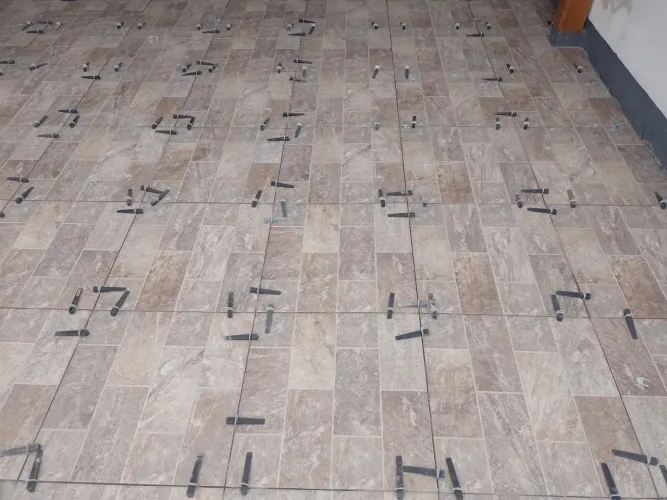 Assentador de piso cerâmica e porcelanato