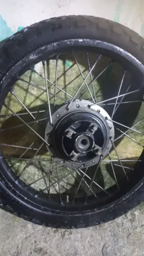 Roda da cg 150 com peneu