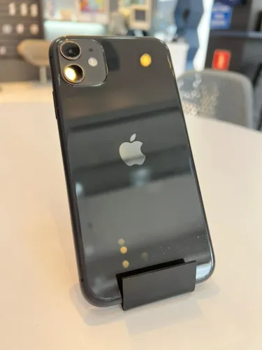 iPhone 11 64GB - seminovo com 6 meses de garantia