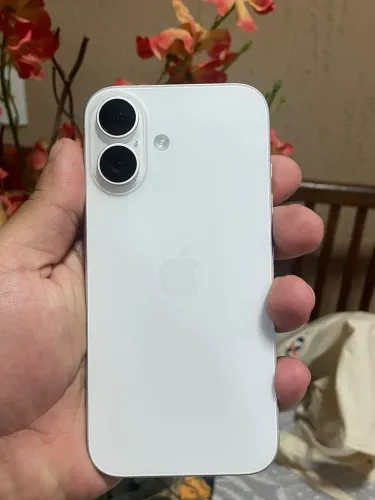 iPhone 16 100% 128GB