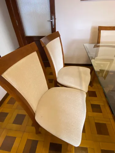 Mesa com cadeiras 