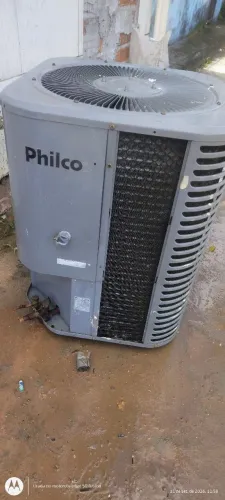 Condensador 36.000 BTUs  só está sem o compressor , serpentina , carenagem  motor ventilad