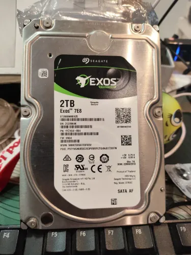 Hd 2tb Seagate EXOS 7E8