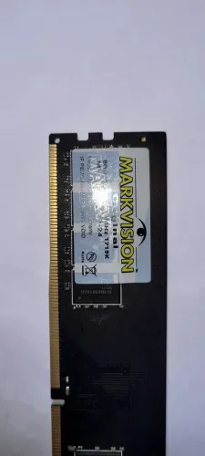 Vendo 4 pentes de memória DDR 4 8GB -2400MHZ MARK VISION