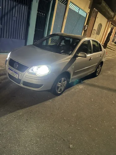 Volkswagen Polo Sedan 1.6 MI Total Flex 8V 4P 2009
