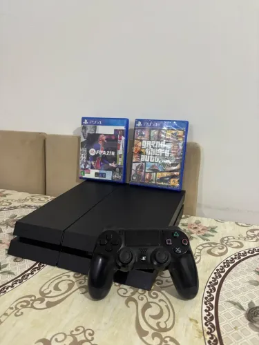 PS4 500gb - Impecável + controle + jogos