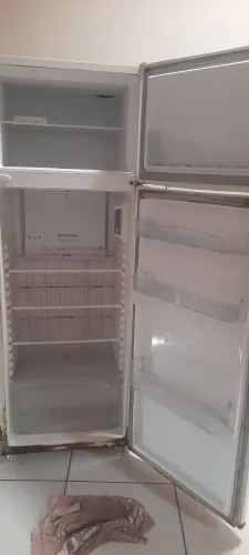 Geladeira valor 250