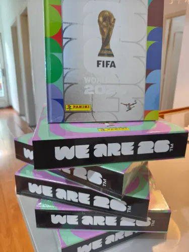 Kit álbum prata + 50 envelopes copa 26