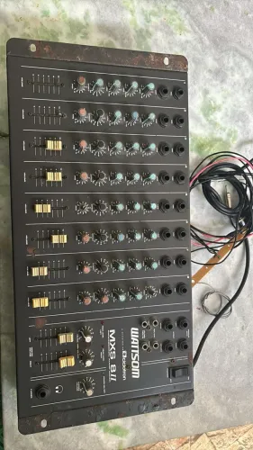 Mesa de som 8 canais MXS 8II