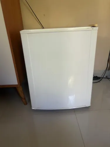 Frigobar Electrolux