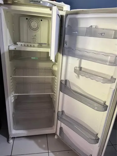 Geladeira Cônsul FrostFree 300L
