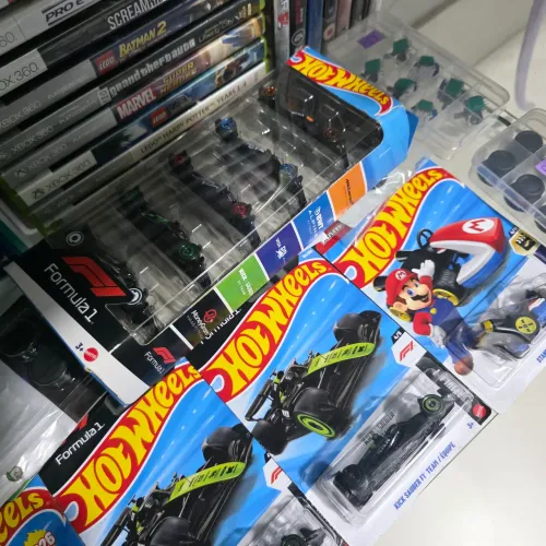 HotWheels - Carrinhos de Coleção, Miniaturas *Novos, no blister (aceito trocas) Ferrari F1