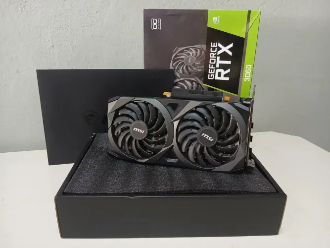 ?Placa de Vídeo MSI RTX 3060 12GB - Único Dono, Estado de Nova