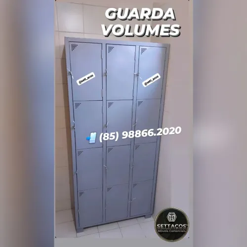 GUARDA VOLUMES COM PORTAS INDIVIDUAIS