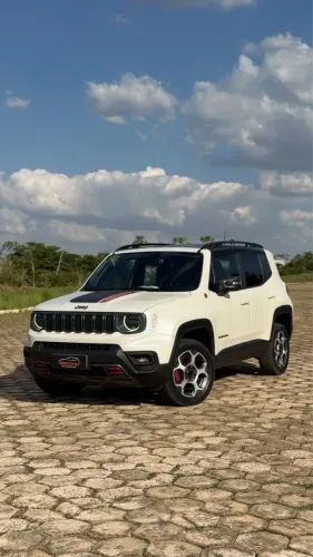 Jeep Renegade Trailhawk T270 1.3 TB Flex Aut. 2024