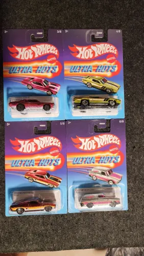 Hot Wheels Ultra Hots Set quase completo ( falta o 7/8 )