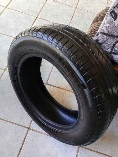 Pneu aro 14