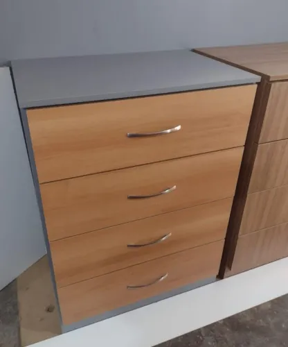 Cômoda de MDF
