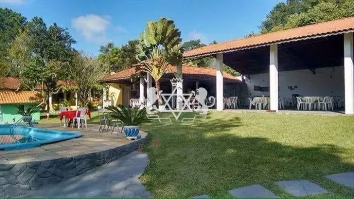 Chácara com 3 quartos à venda, 5.000 m² - Sítios de Recreio Mantiqueira, Caçapava