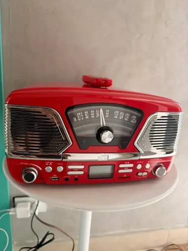 Vitrola Retrô 220v