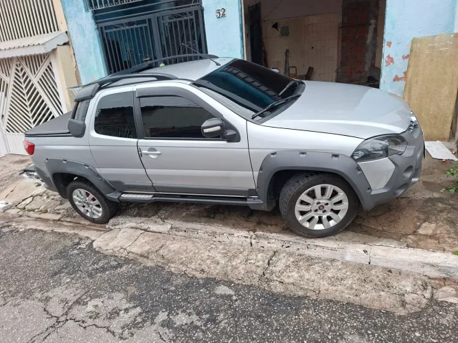 Fiat Strada Adventure1.8/ 1.8 Locker Flex CD 2019