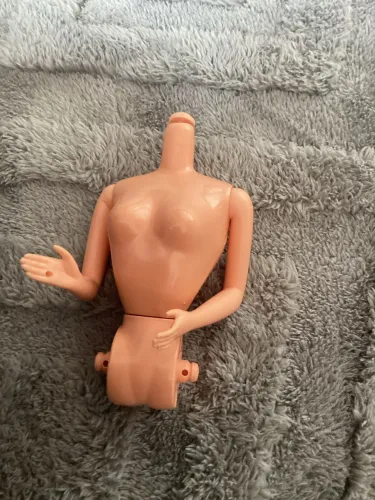 Boneca Barbie estrela - membro superior