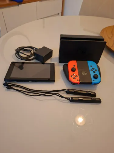 Nintendo Switch V2 Original Completo - Excelente Estado - Sem Drift