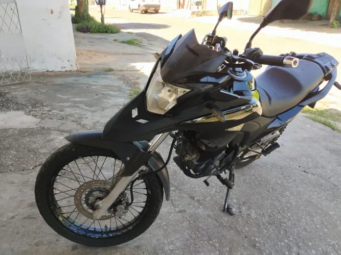 Vende-se XRE 190