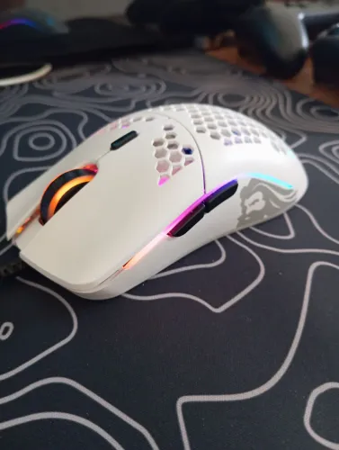 Glorious model O 