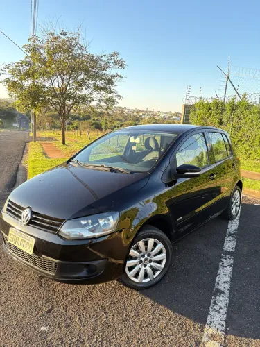 Volkswagen Fox 1.6 MI Total Flex 8V 5P 2013