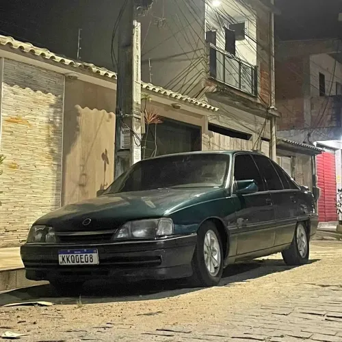 Chevrolet Omega GLS 2.2 / 2.0 (álcool) 1993