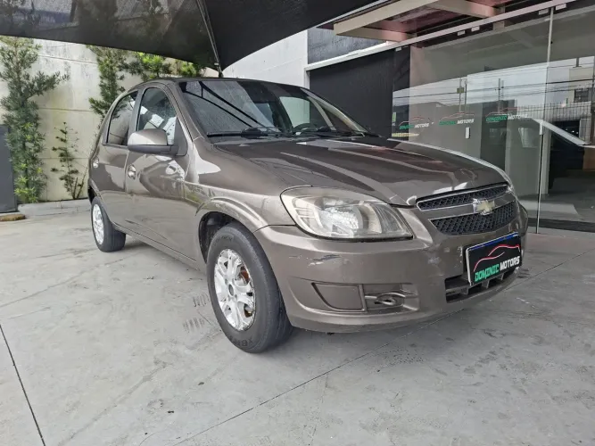 Chevrolet Celta Advantage 1.0 8V Flexpower 5P 2014