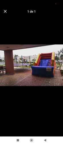 Vende-se tobogã