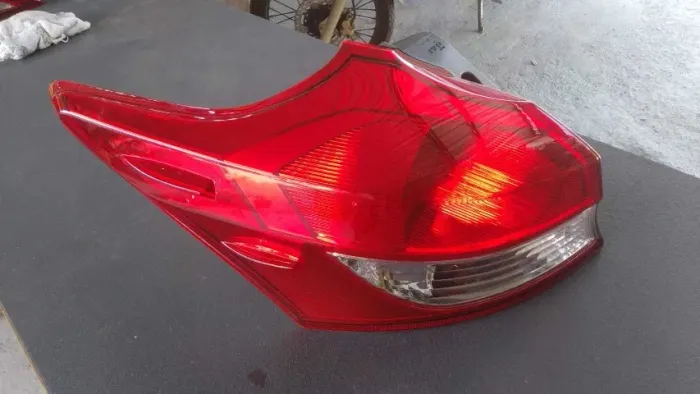 LANTERNA YARIS HATCH 2019