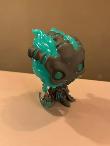 Thresh Funko Pop (2016) Importado Danificado