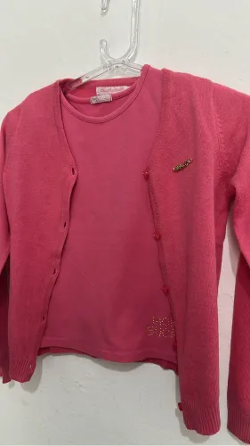 Cardigan e blusa 