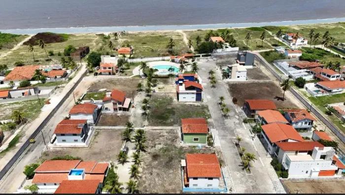 Terreno em condomínio BEIRA-MAR de Lucena
