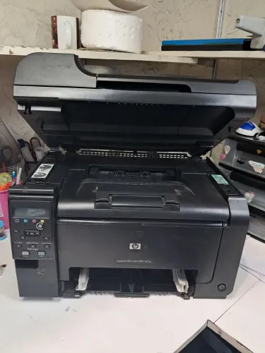Impressora HP Multifuncional Laser Color M175A
