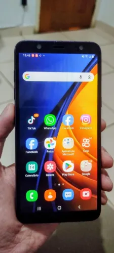SAMSUNG GALAXY J8 64GB
