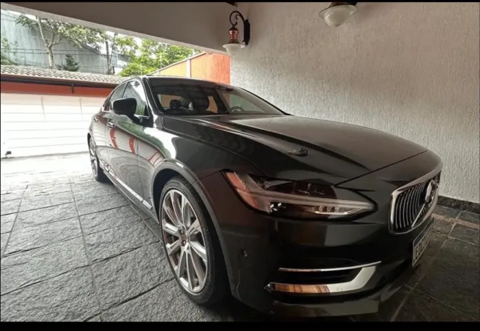 Volvo S90 T-8 Híbrido Inscript 2.0 AWD 407cv 2020