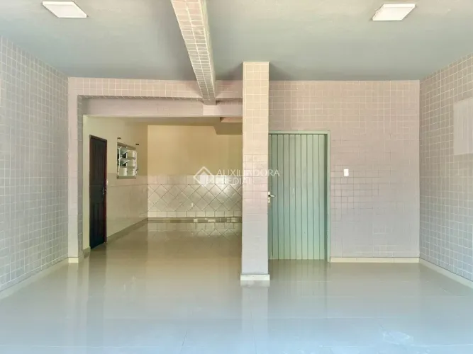Sala comercial no coração de Campinas, São José!