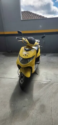 Suzuki burgman 125