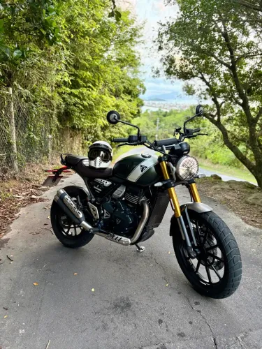 Triumph Scrambler 400x 2025