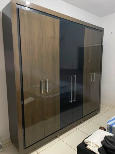 Vendo guarda roupa 