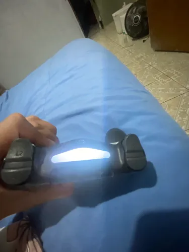 CONTROLE DE PS4, Via Bluetooth ou outras conexões.